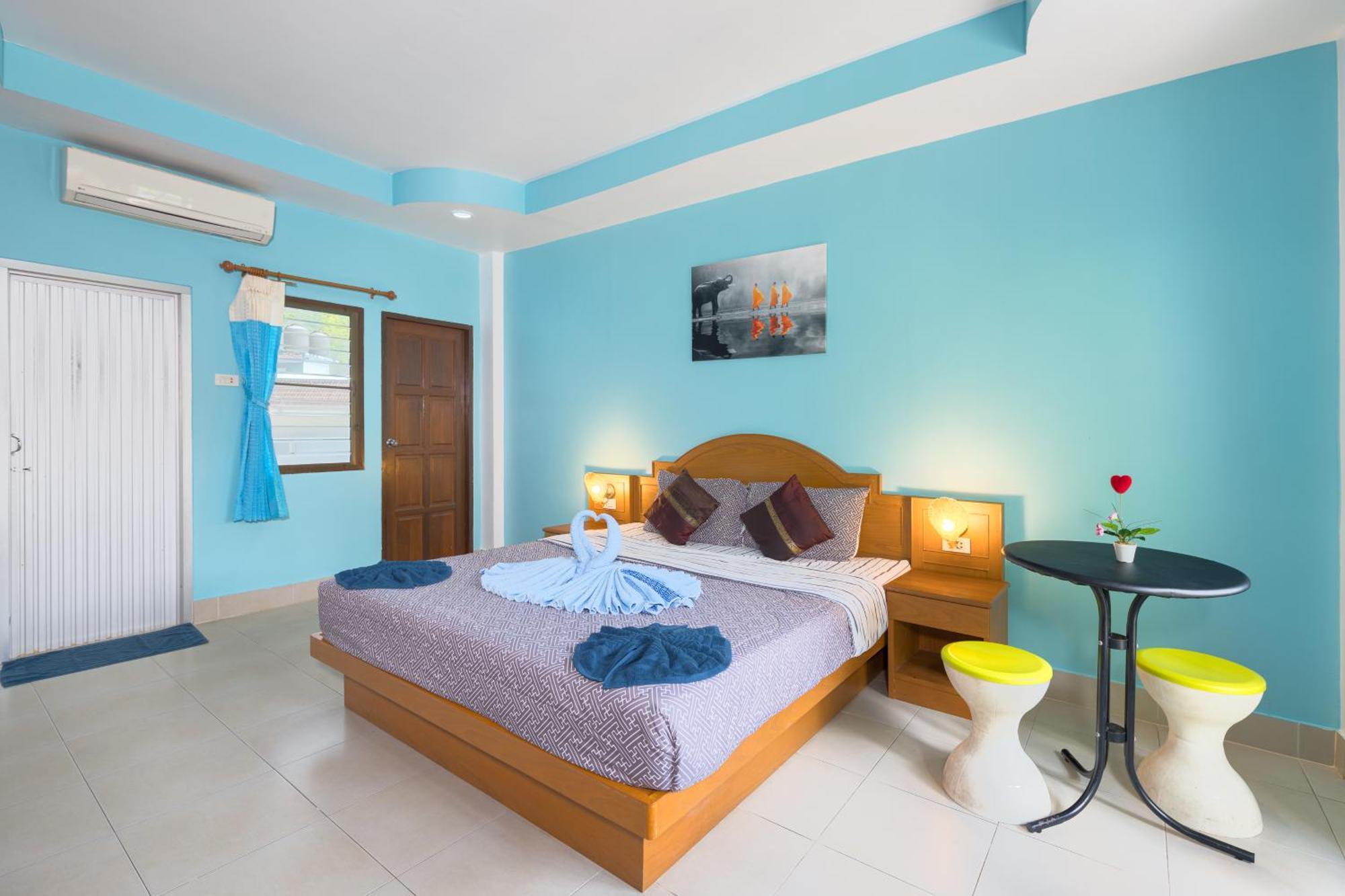Отель Grand View Patong Экстерьер фото