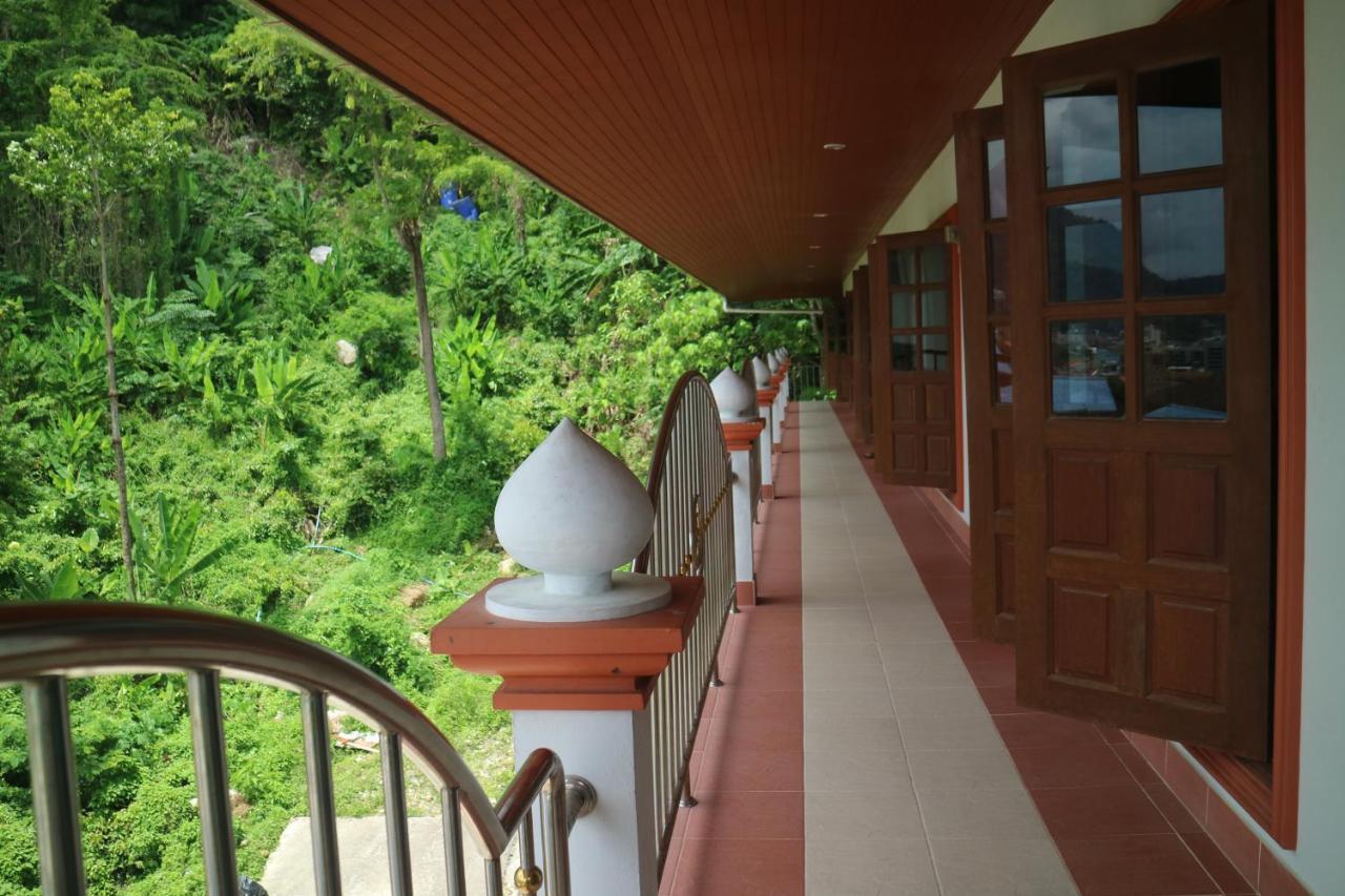 Отель Grand View Patong Экстерьер фото