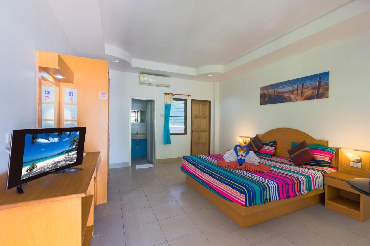 Отель Grand View Patong Экстерьер фото